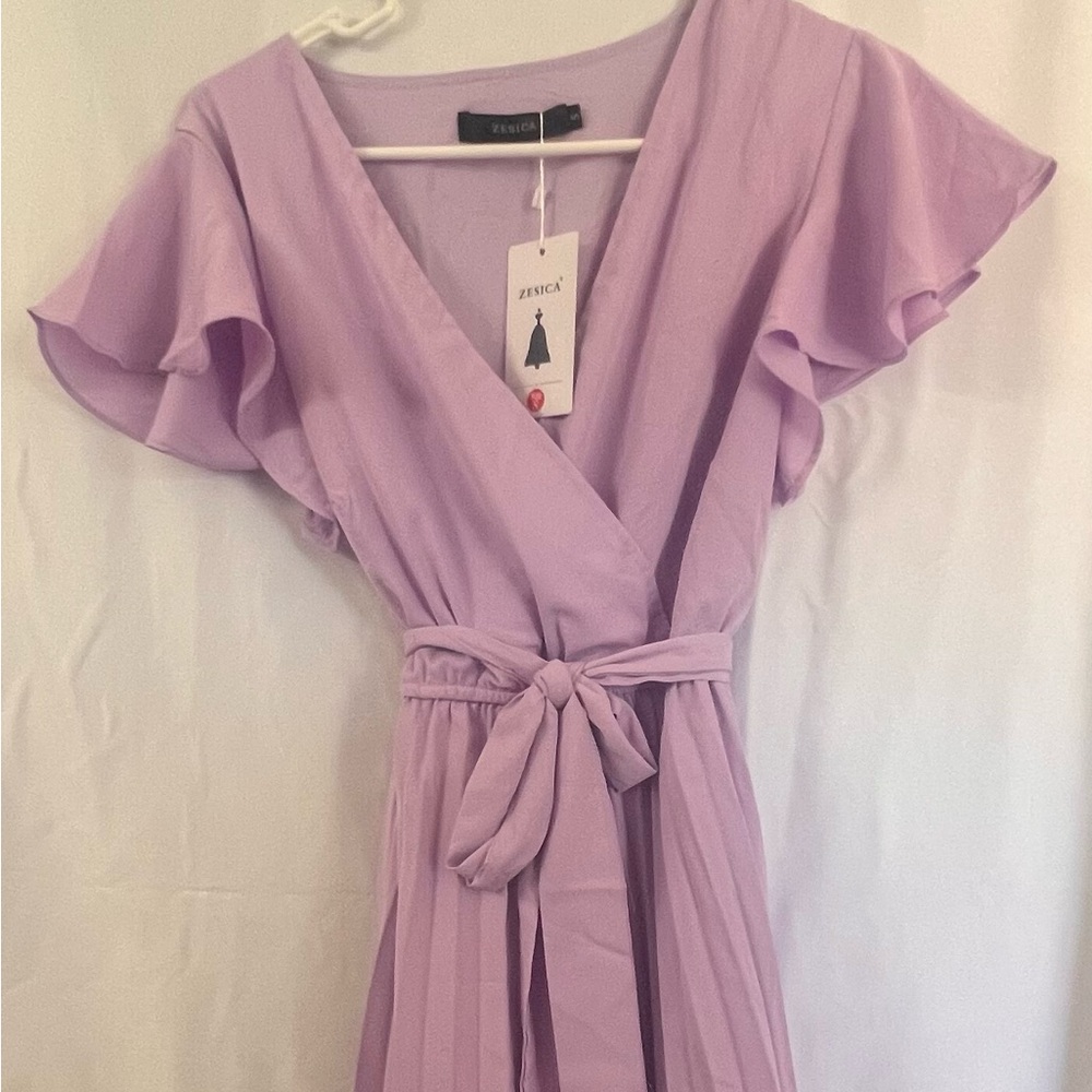 Zesica Lilac Flutter Sleeve Midi Dress
